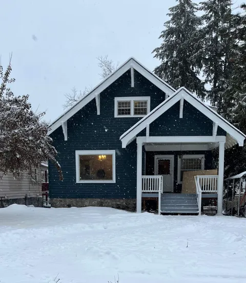 Exterior — Manito Bungalow