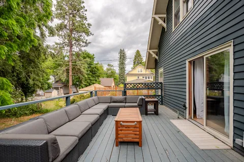 Exterior — Manito Bungalow