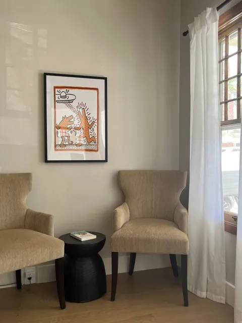 Living room 1 — Manito Bungalow